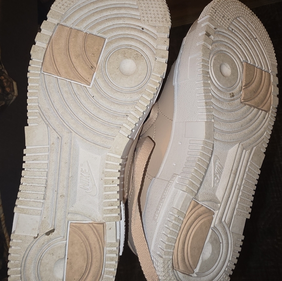 Nike AF1 - Picture 2 of 4